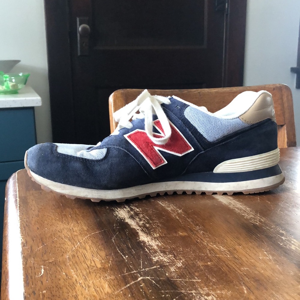 New Balance 574 - Picture 2 of 4